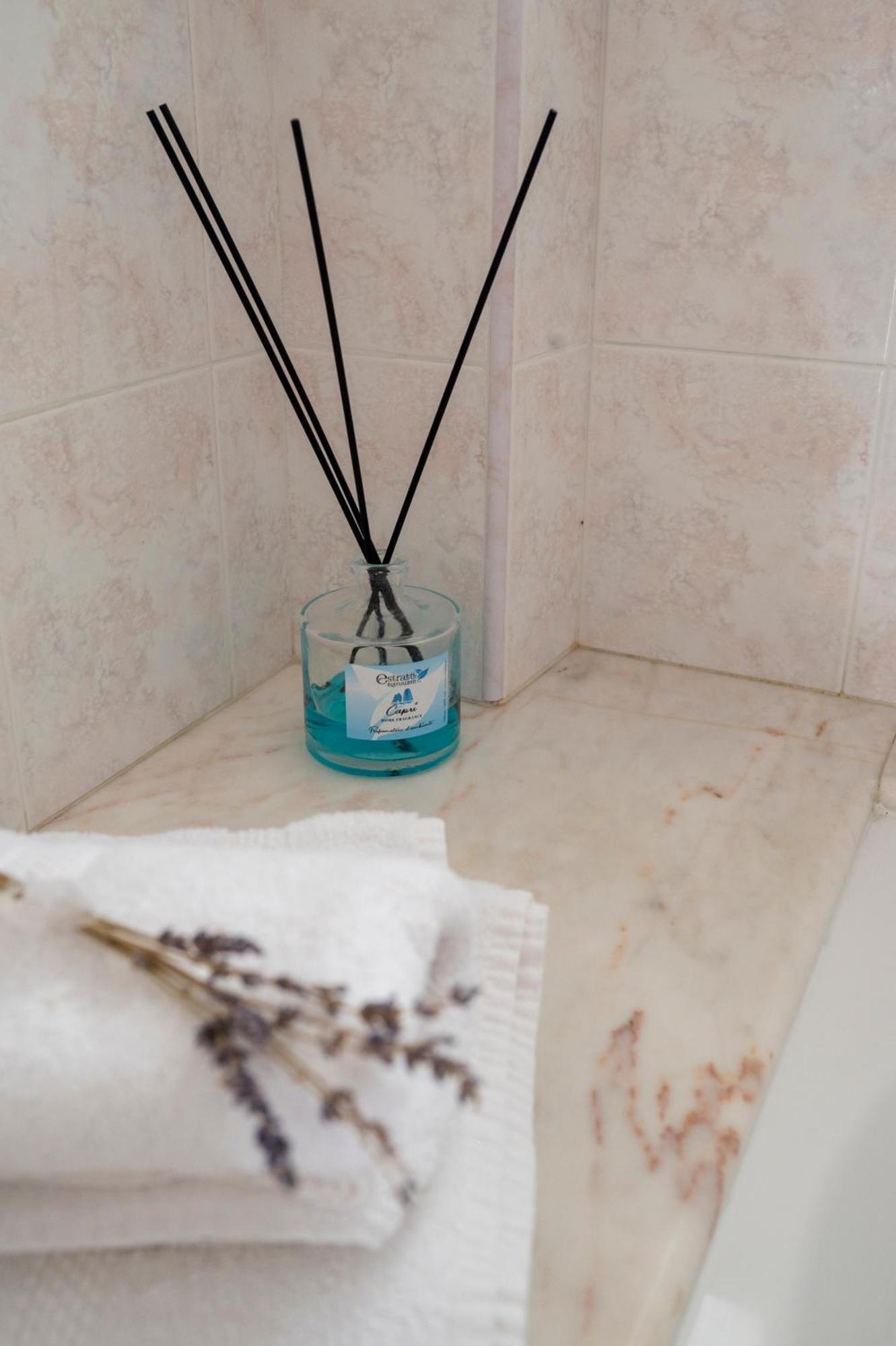 דירות נאפולי Renza House Chiaia מראה חיצוני תמונה